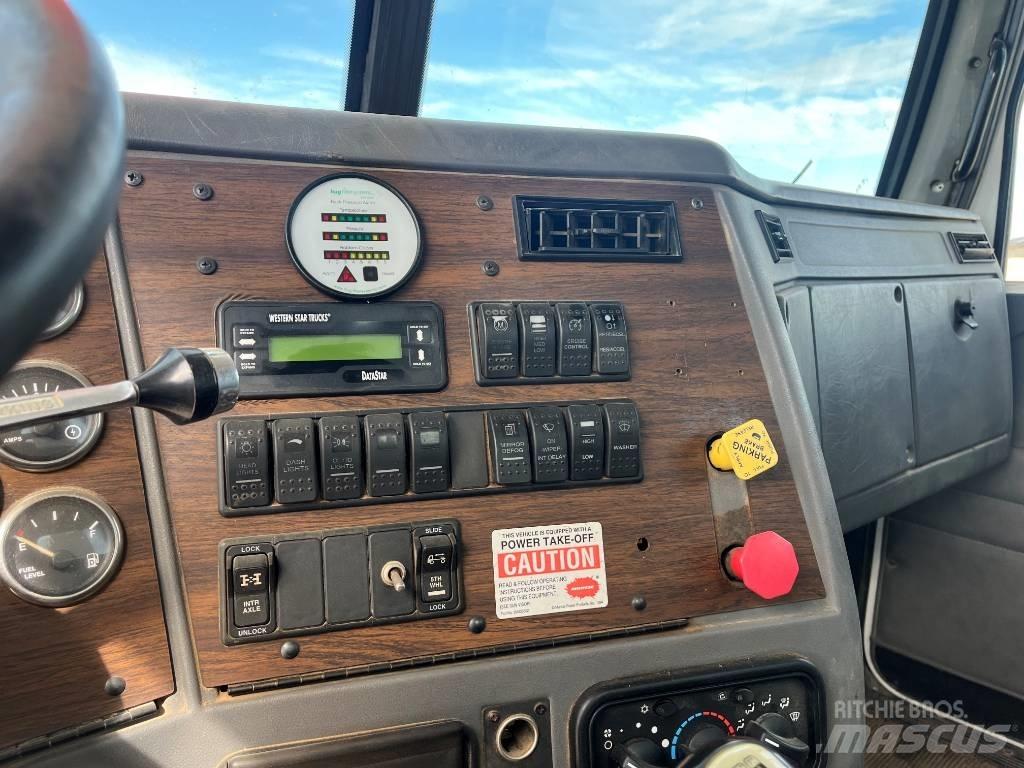 Western Star 4900 Tela-alustaiset nosturit