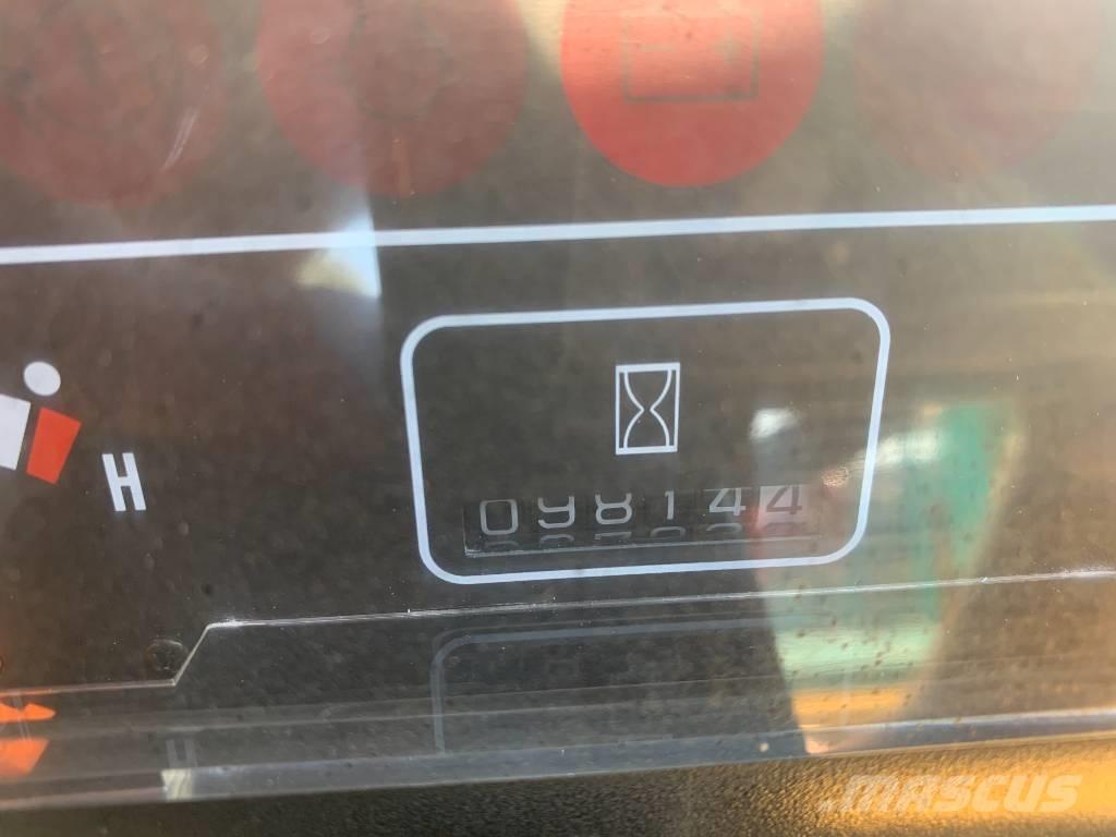 CAT GC40K   V-3062 Nestekaasutrukit