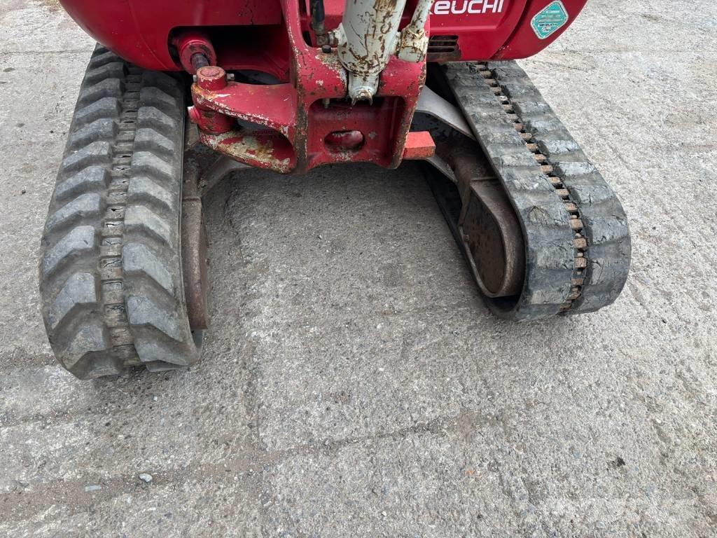 Takeuchi TB 230 Minikaivukoneet < 7t