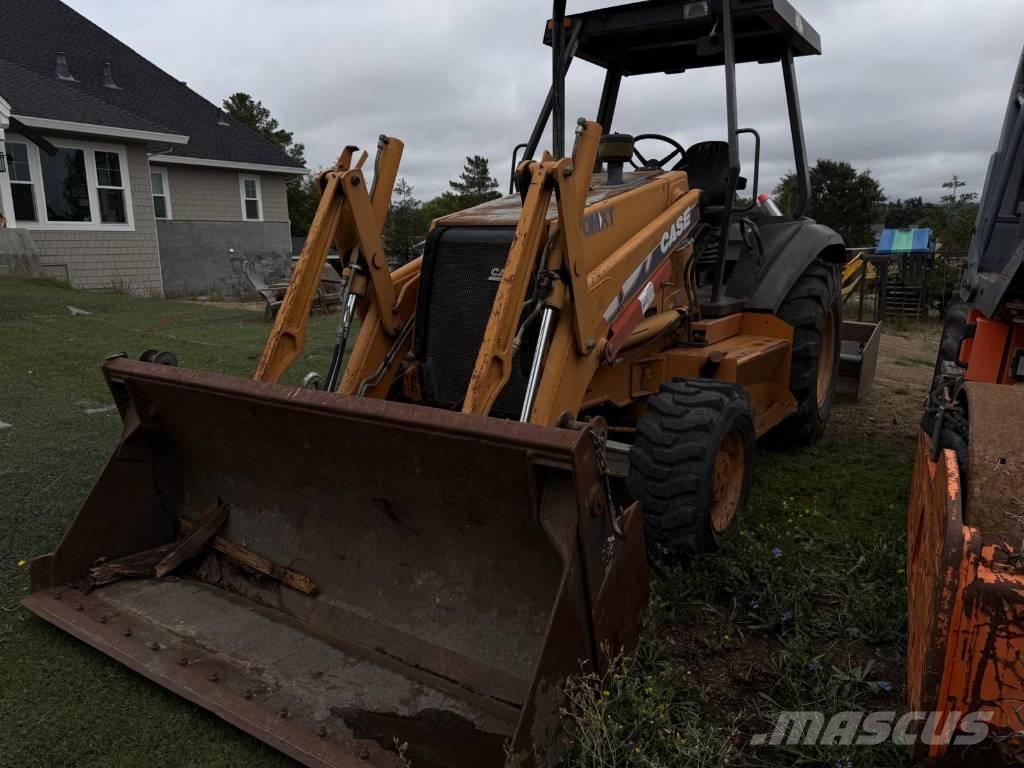 CASE 570 M XT Pyöräkuormaajat