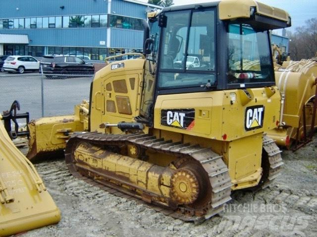 CAT D 3 K 2 XL Telaketjupuskutraktorit