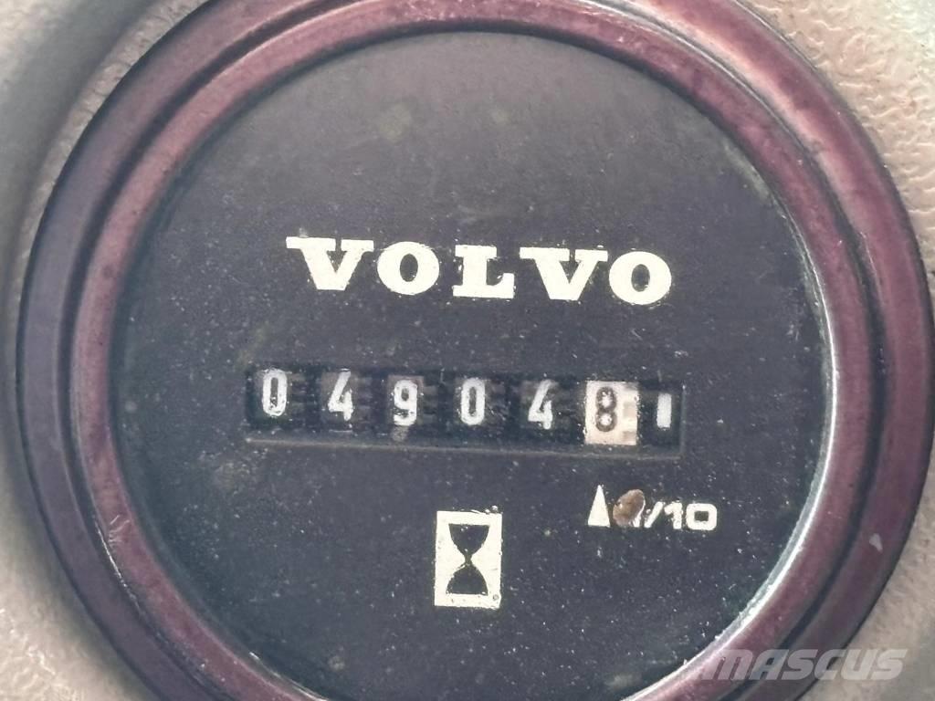 Volvo EC 140 E Telakaivukoneet