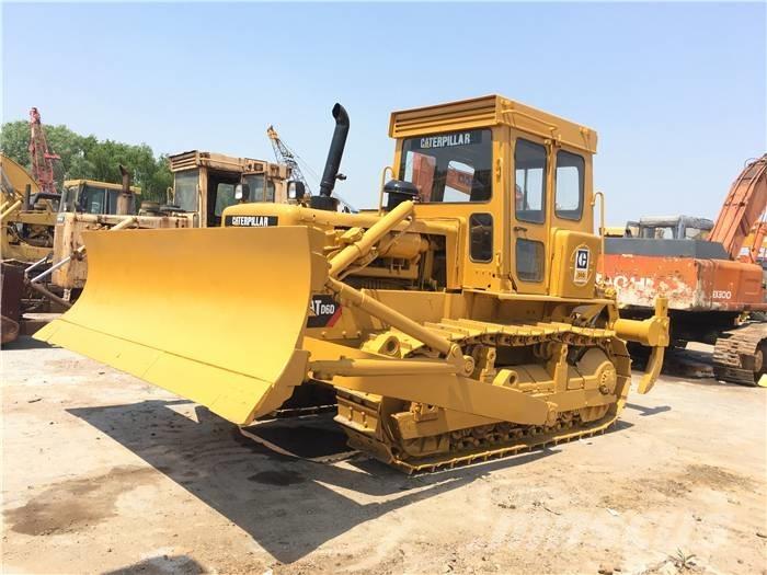 CAT D 6 D Telaketjupuskutraktorit