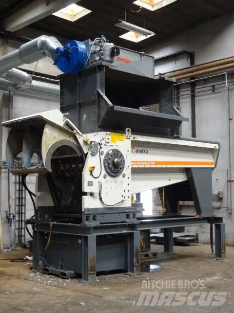 M&J FineShred 1500 Jätteen silppurit