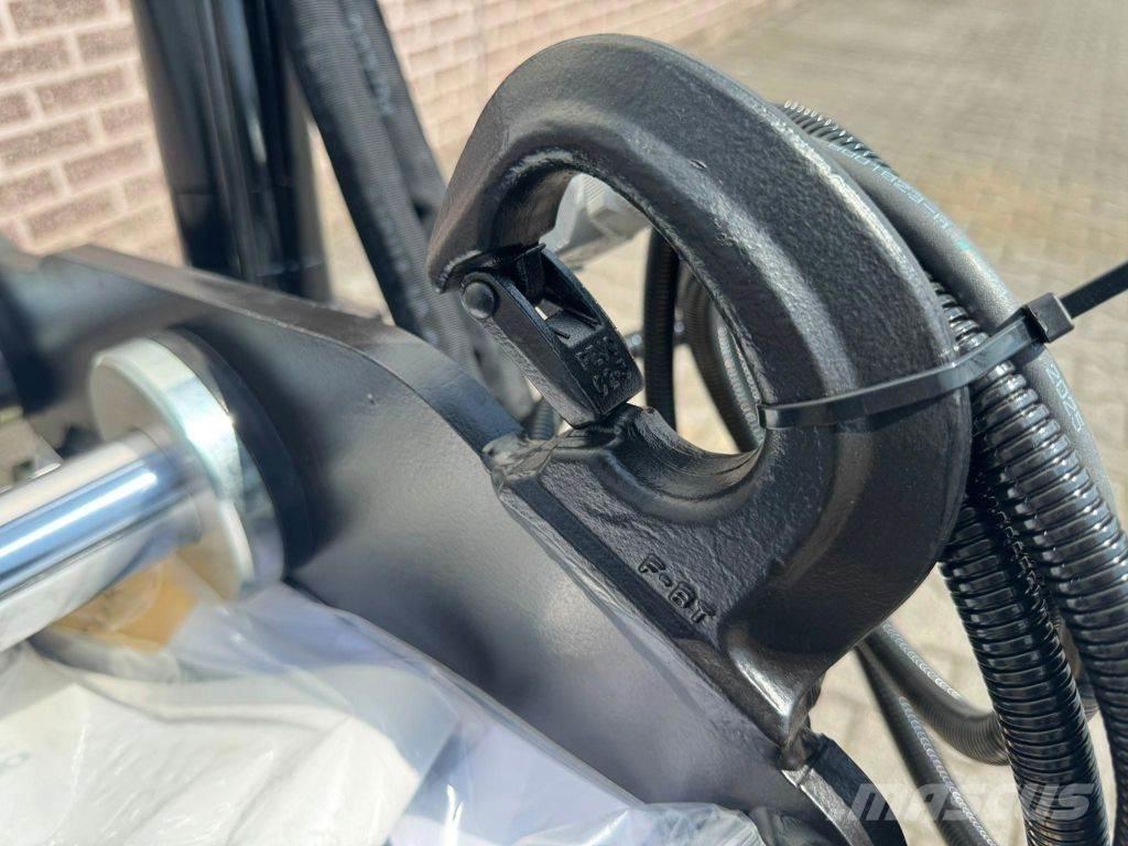 Engcon EC206 Kauhanpyörittäjät