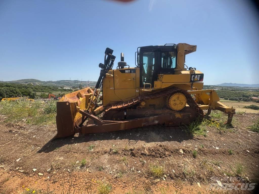 CAT D 6 T XL Telaketjupuskutraktorit
