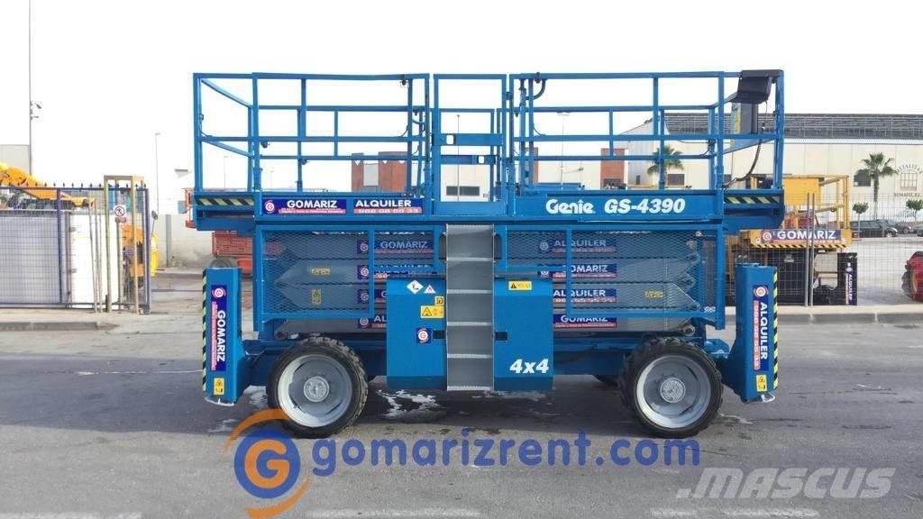 Genie GS 4390 Saksilavat