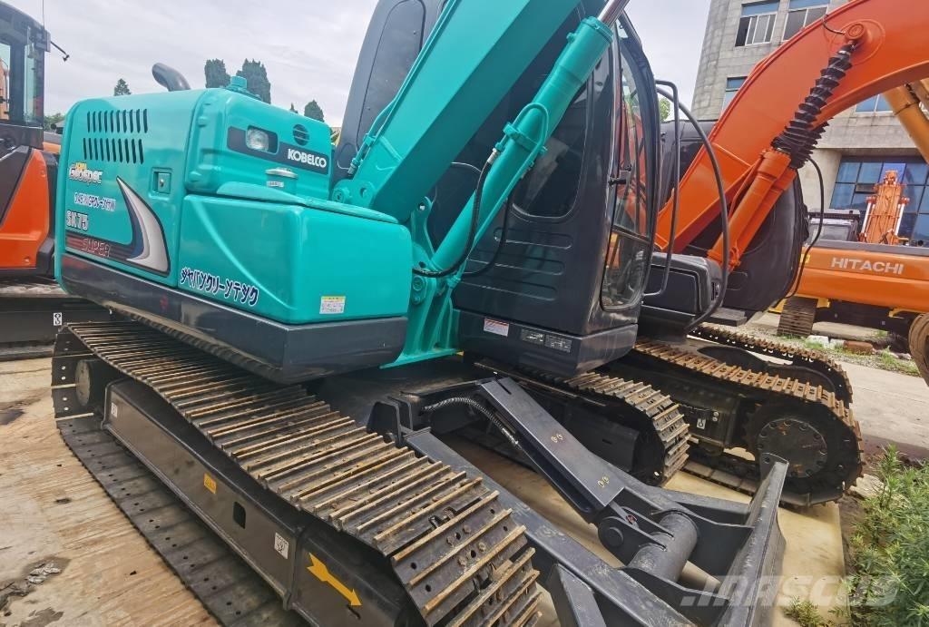 Kobelco SK 75 Midikaivukoneet 7t - 12t