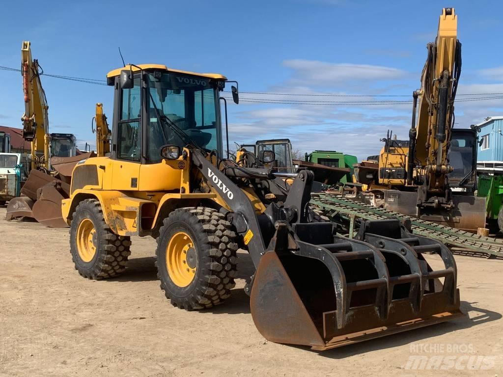 Volvo L 35 G Pyöräkuormaajat