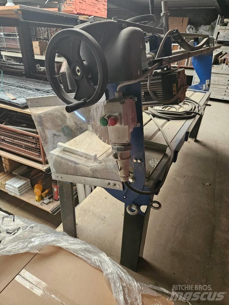  Fastverdini BS1200 Myllyt / Murskaus koneet