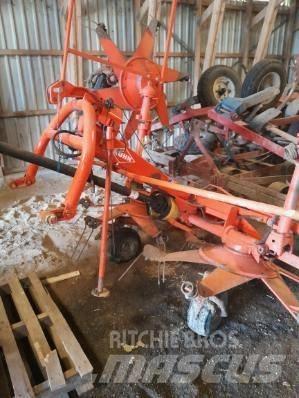 Kuhn GF 5001 Pöyhimet ja haravat