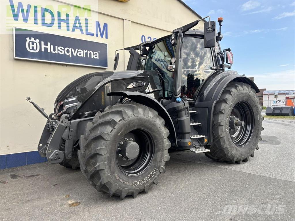 Valtra q305 Traktorit