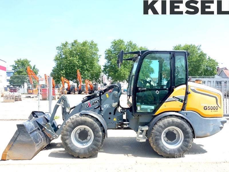 Giant G 5000 X-Tra Liukuohjatut kuormaajat