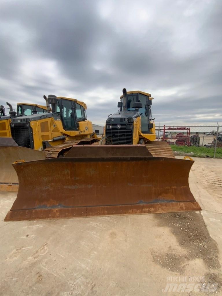 DEERE 750K Telaketjupuskutraktorit