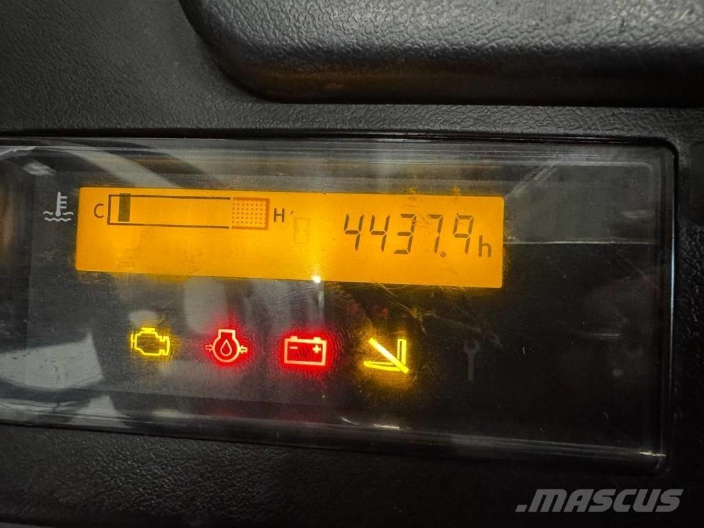 Toyota 10851 - 8FGF30 Nestekaasutrukit