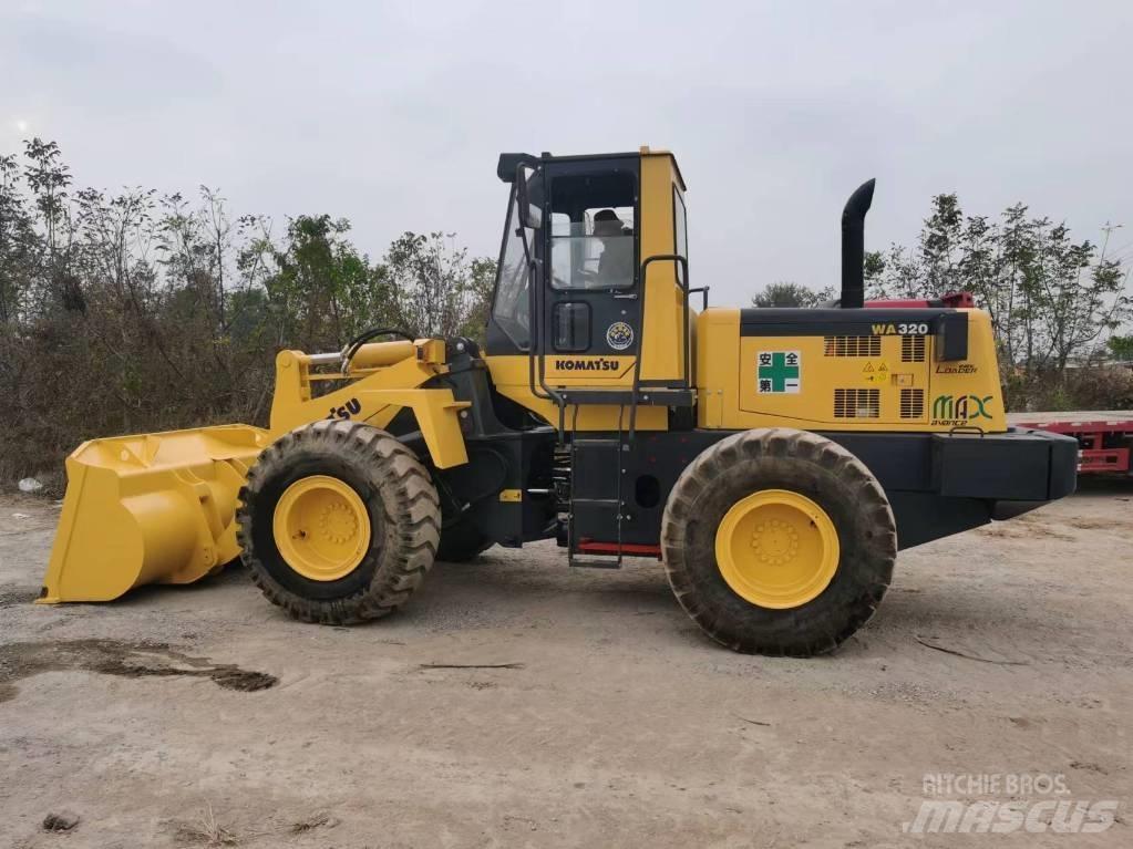 Komatsu WA 320-5 Pyöräkuormaajat