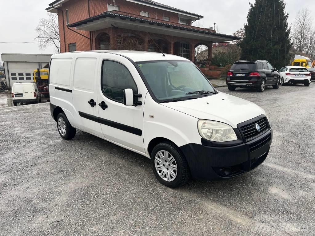 Fiat Doblo Cargo Pakettiautot