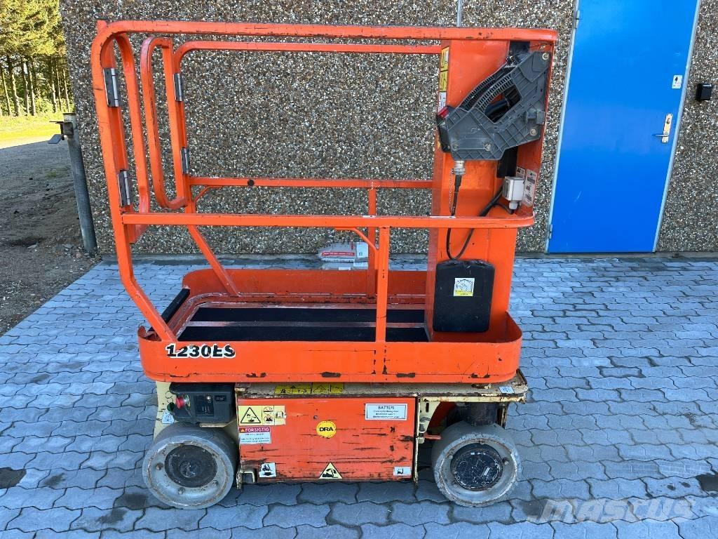 JLG 1230 ES Henkilönostimet ja nostolaitteet