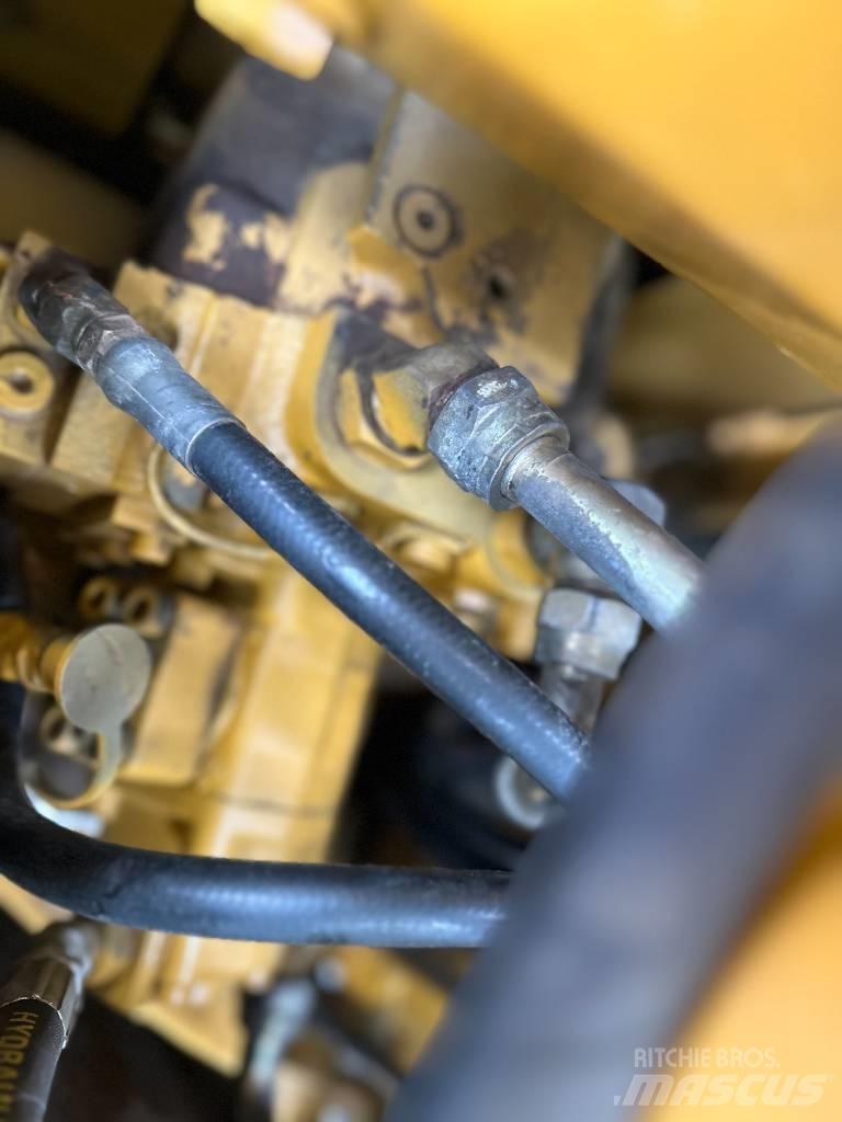 CAT 308C Telakaivukoneet