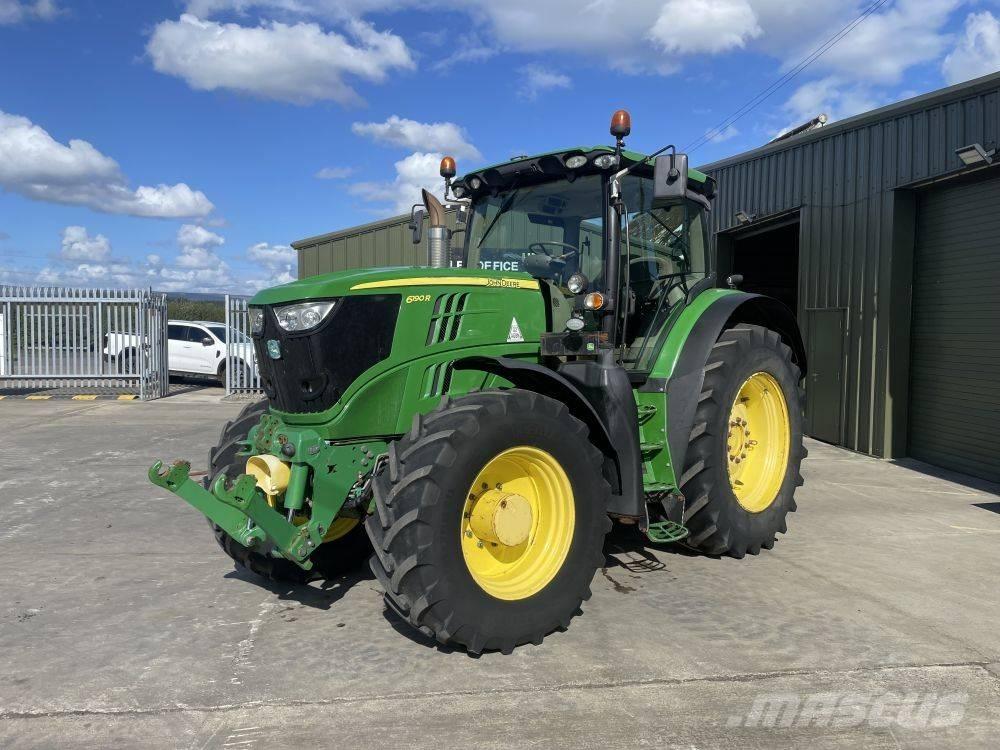 John Deere 6190 R Traktorit
