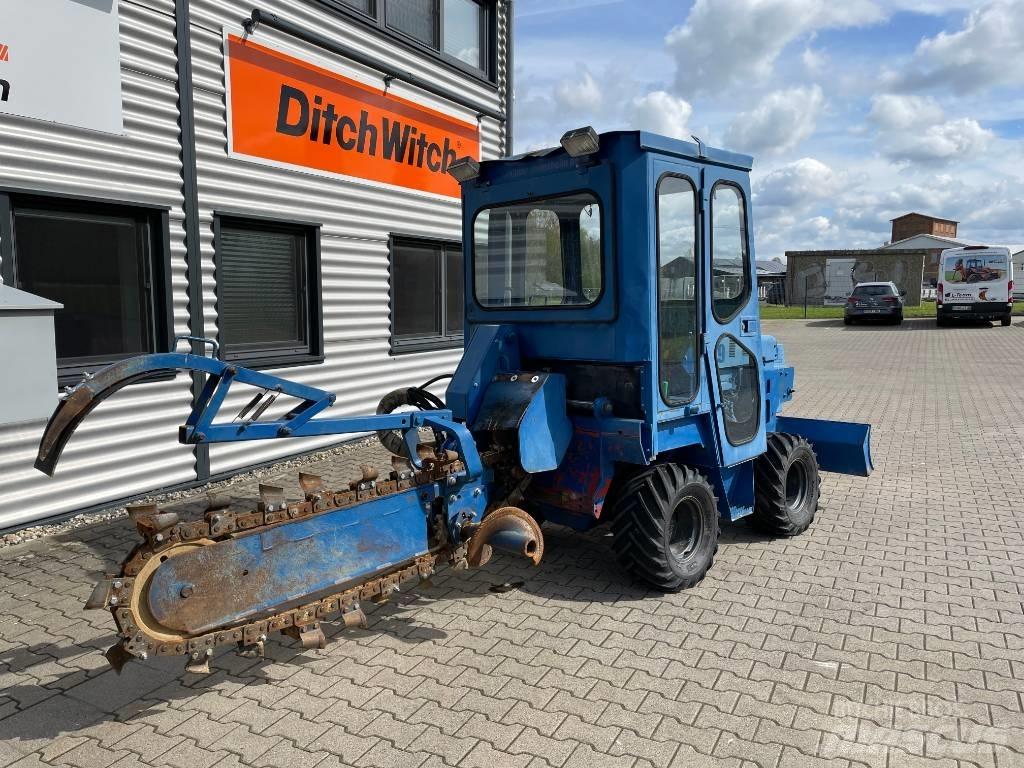 Ditch Witch 3700 DD Ketjukaivurit