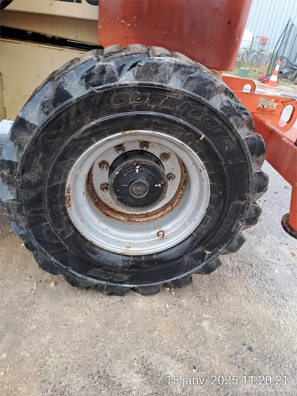 JLG 3394RT Saksilavat