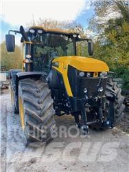 JCB Fastrac 4220 Traktorit