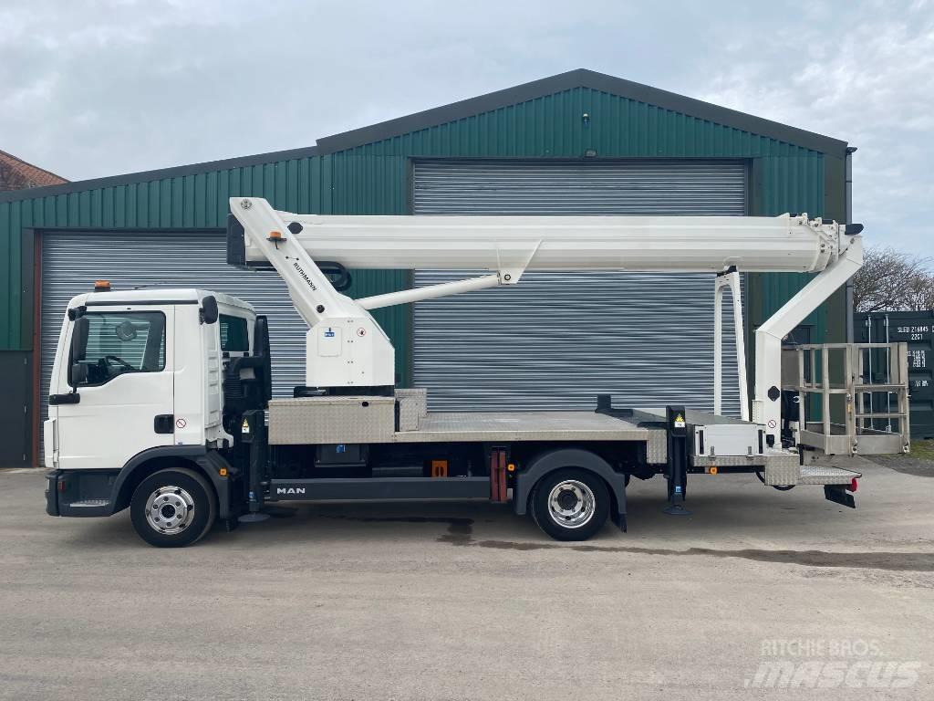 Ruthmann T330.3 Nostolava-autot