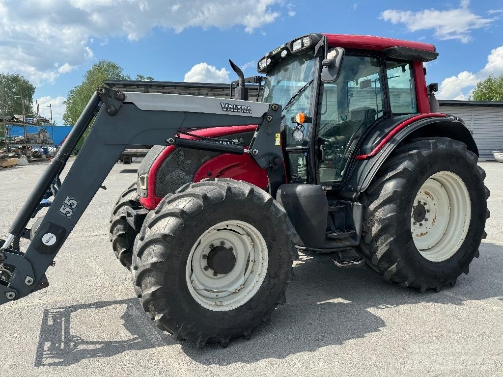Valtra N141 Advance Traktorit