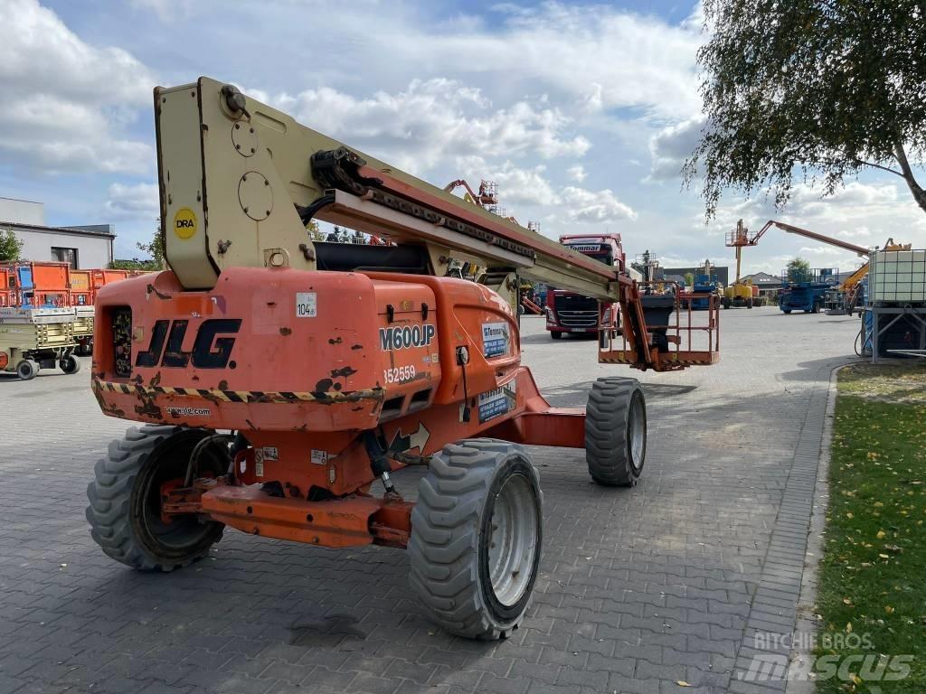 JLG M 600 JP Kuukulkijat