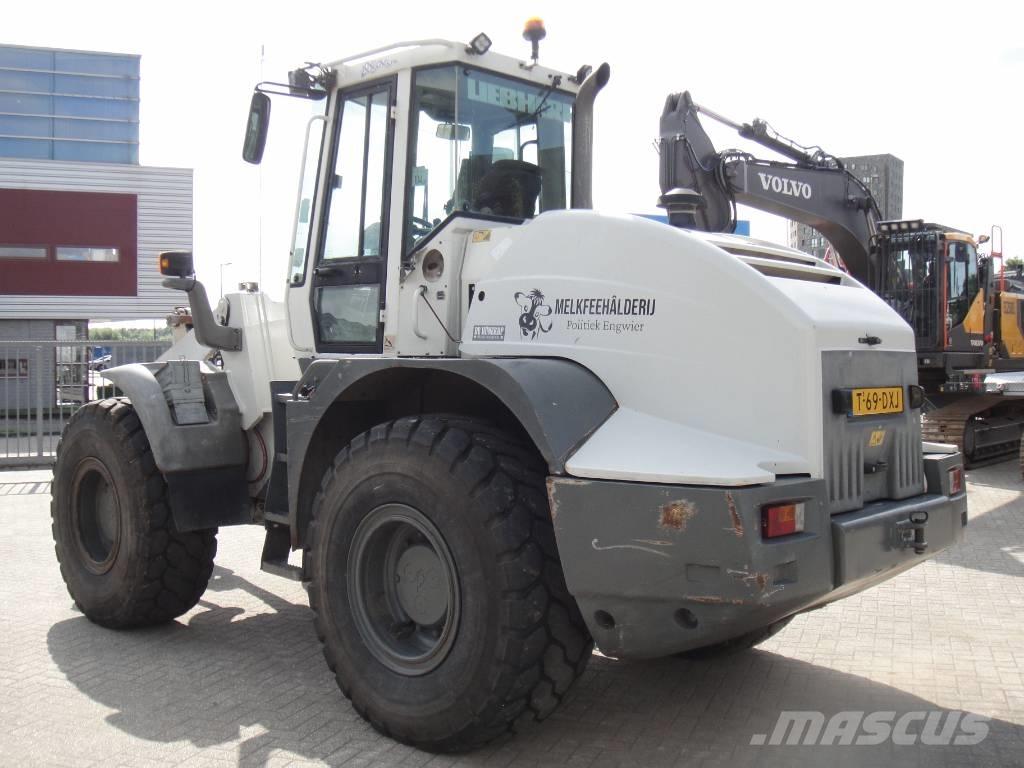 Liebherr L 538 Pyöräkuormaajat