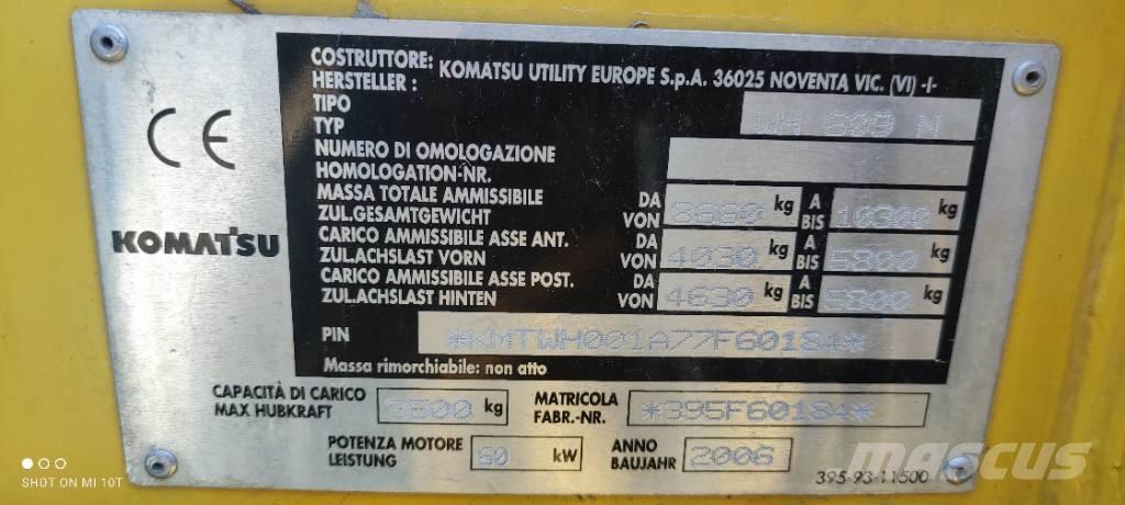 Komatsu WH 609 Kurottajat