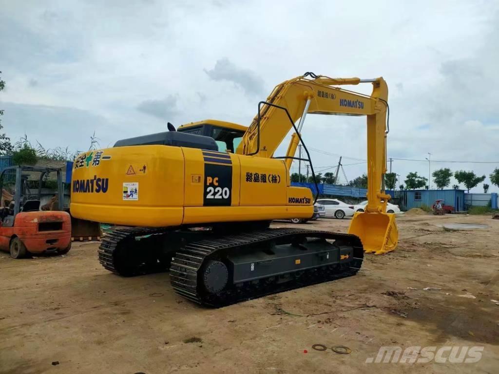 Komatsu PC 220 Telakaivukoneet