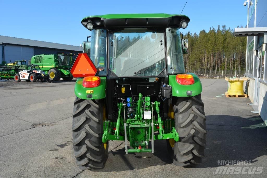 John Deere 5058E Traktorit