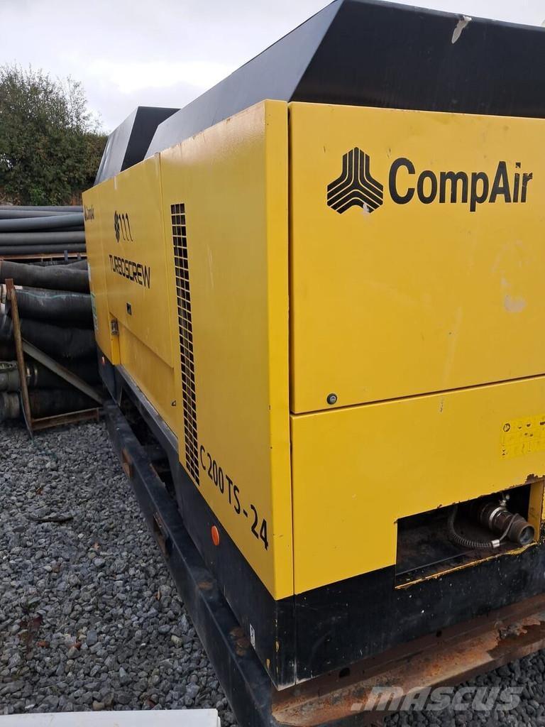 Compair C200 TS - 24 Kompressorit