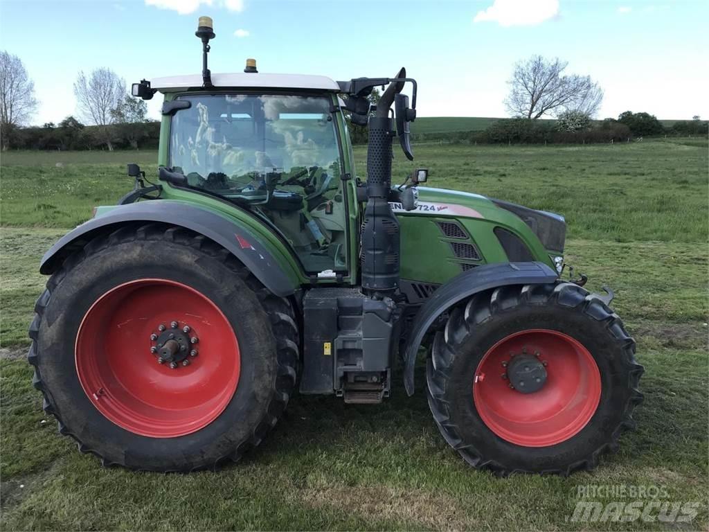 Fendt 724 Vario Traktorit