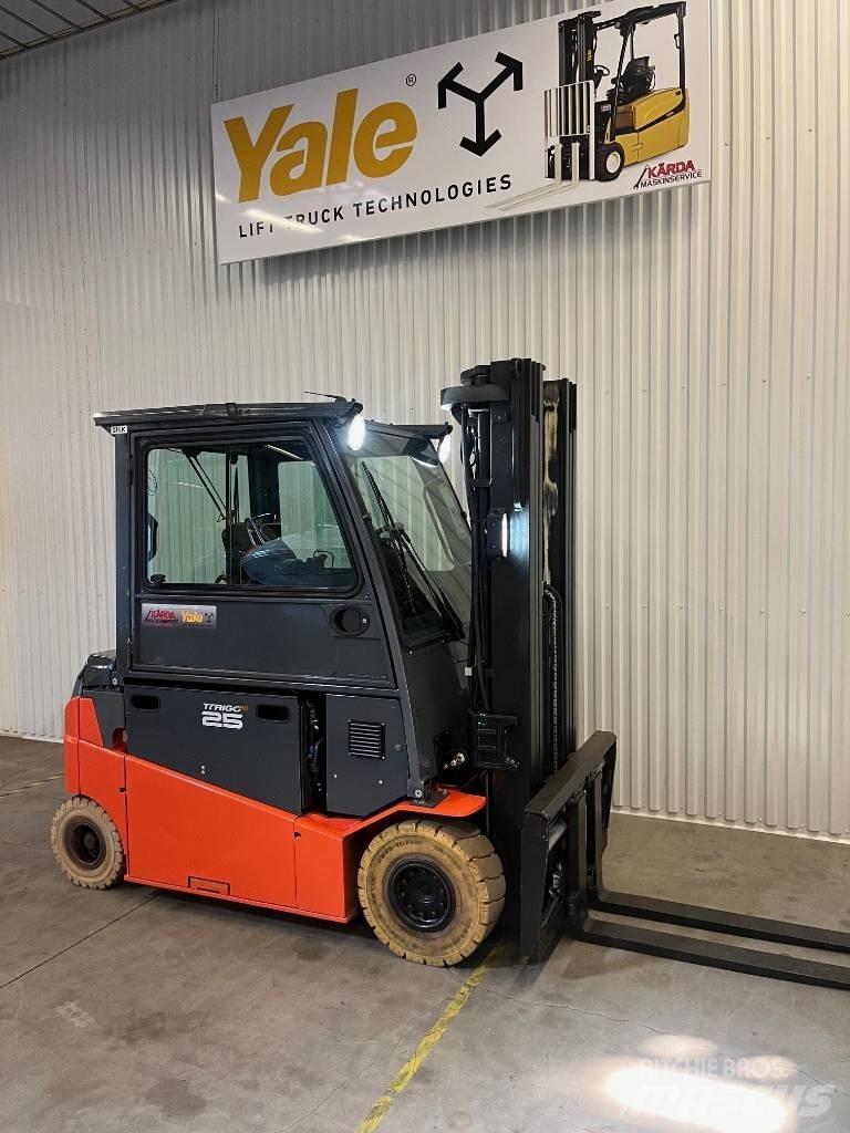 Toyota 8 FBMT 25 Sähkötrukit