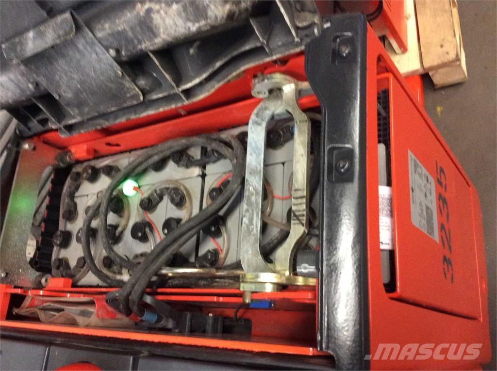 Linde T20AP Ajettavat pinoamisvaunut