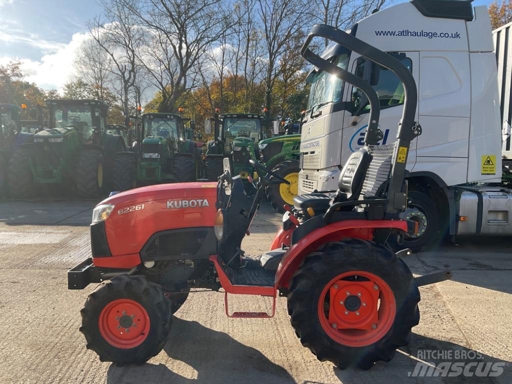 Kubota B 2261 Traktorit