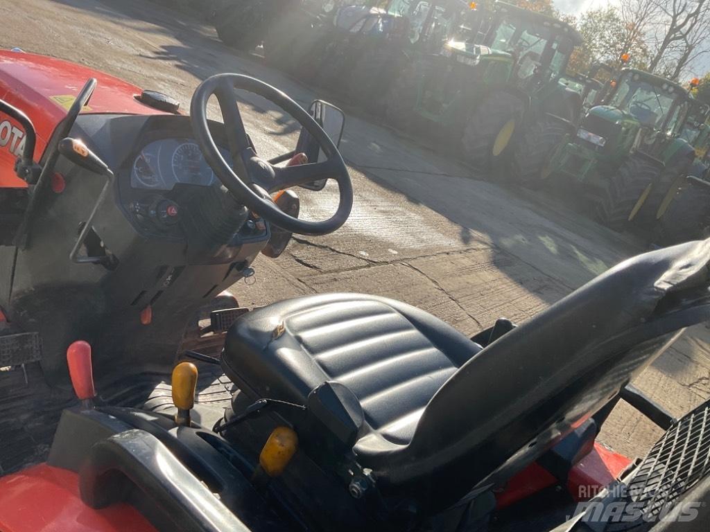 Kubota B 2261 Traktorit