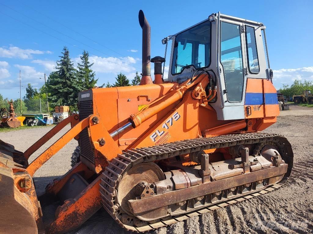 Fiat-Hitachi FL175 Telakuormaajat