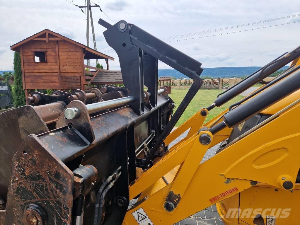 JCB 3 CX Kaivurikuormaajat