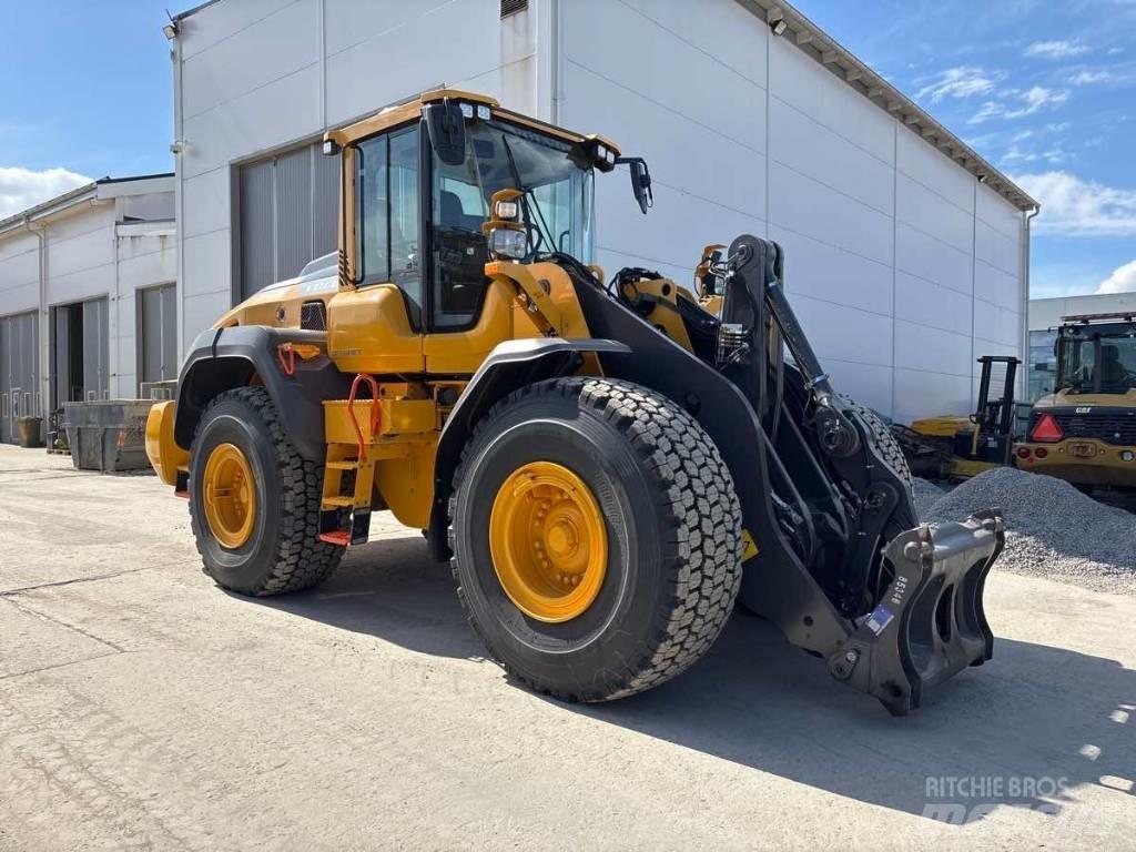 Volvo L110H Pyöräkuormaajat