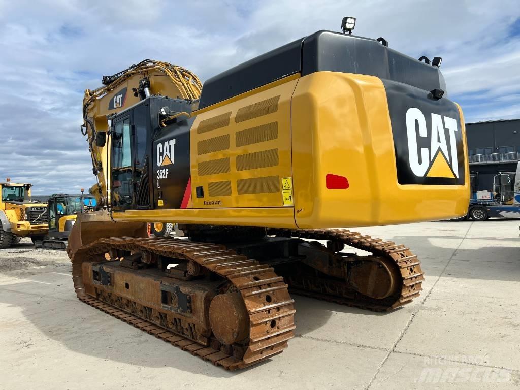 CAT 352F Telakaivukoneet