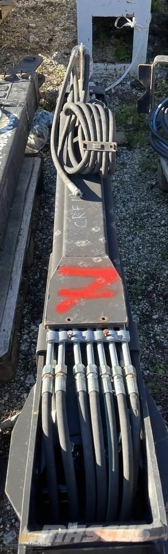 Cranab CRF12 Kuormatraktorinosturit