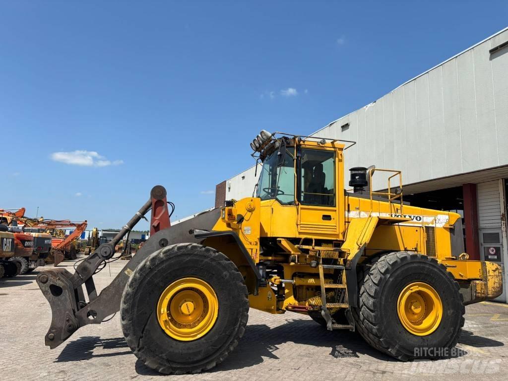 Volvo L 180 C Pyöräkuormaajat