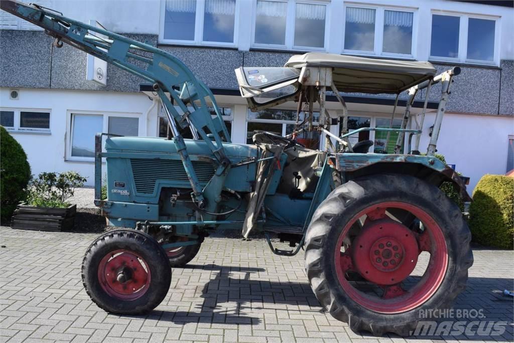 Hanomag Granit 500 Traktorit