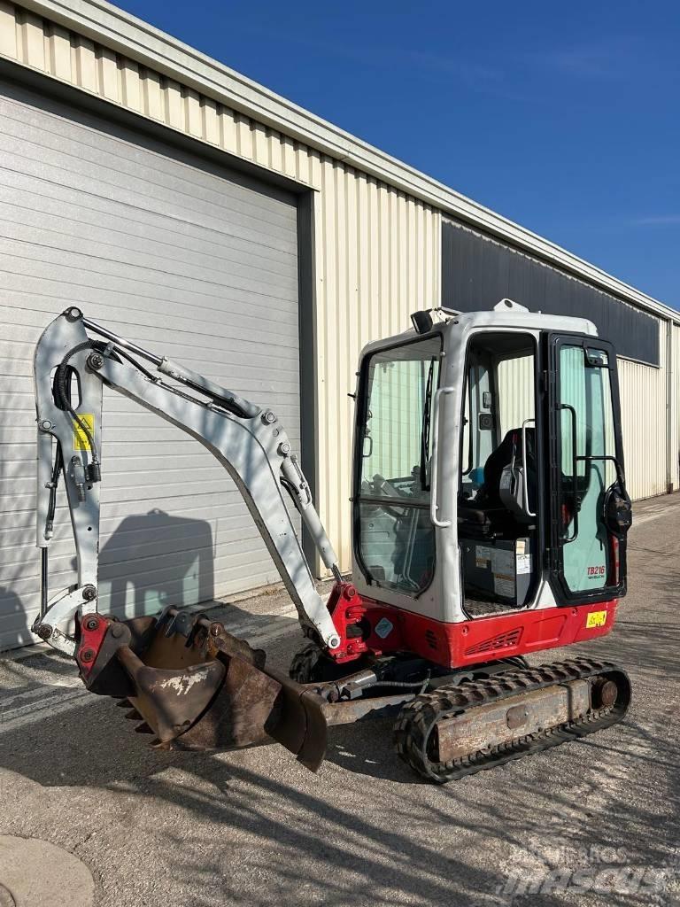 Takeuchi TB216 Minikaivukoneet < 7t
