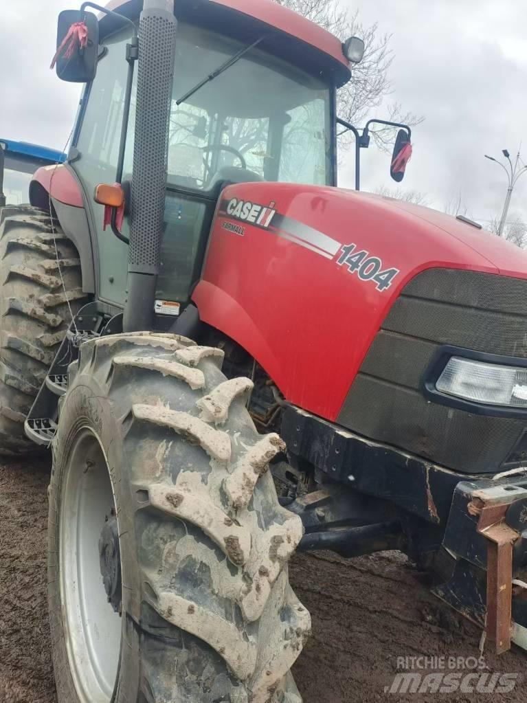 Case IH FARMALL 1404 Traktorit