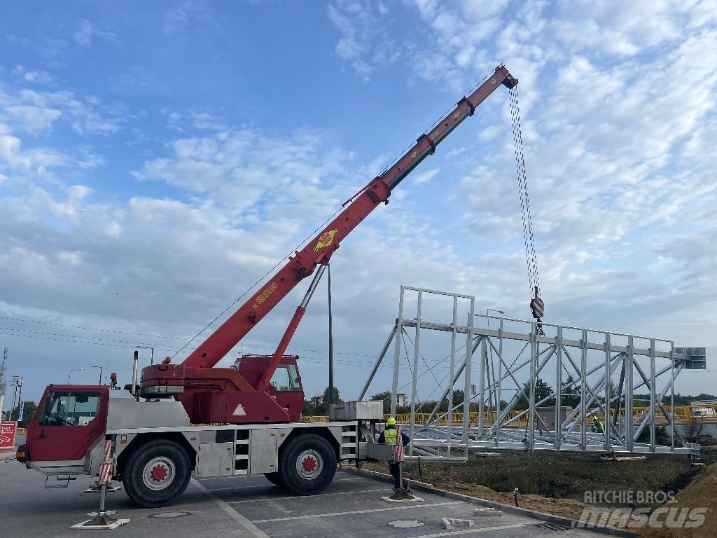Liebherr LTM 1030 Mobiilinosturit